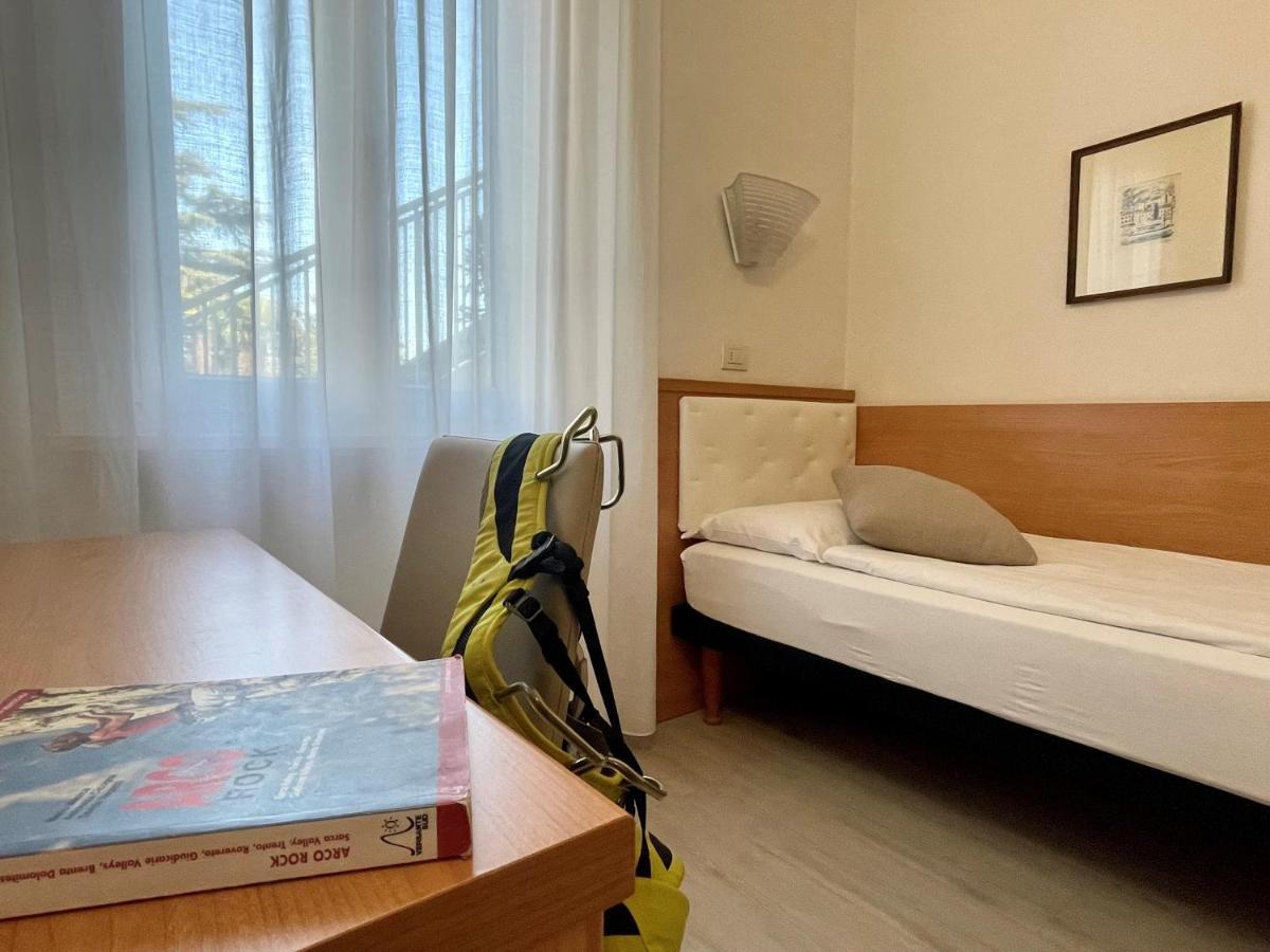 Hotel Garden Arco (Adults Only) Extérieur photo